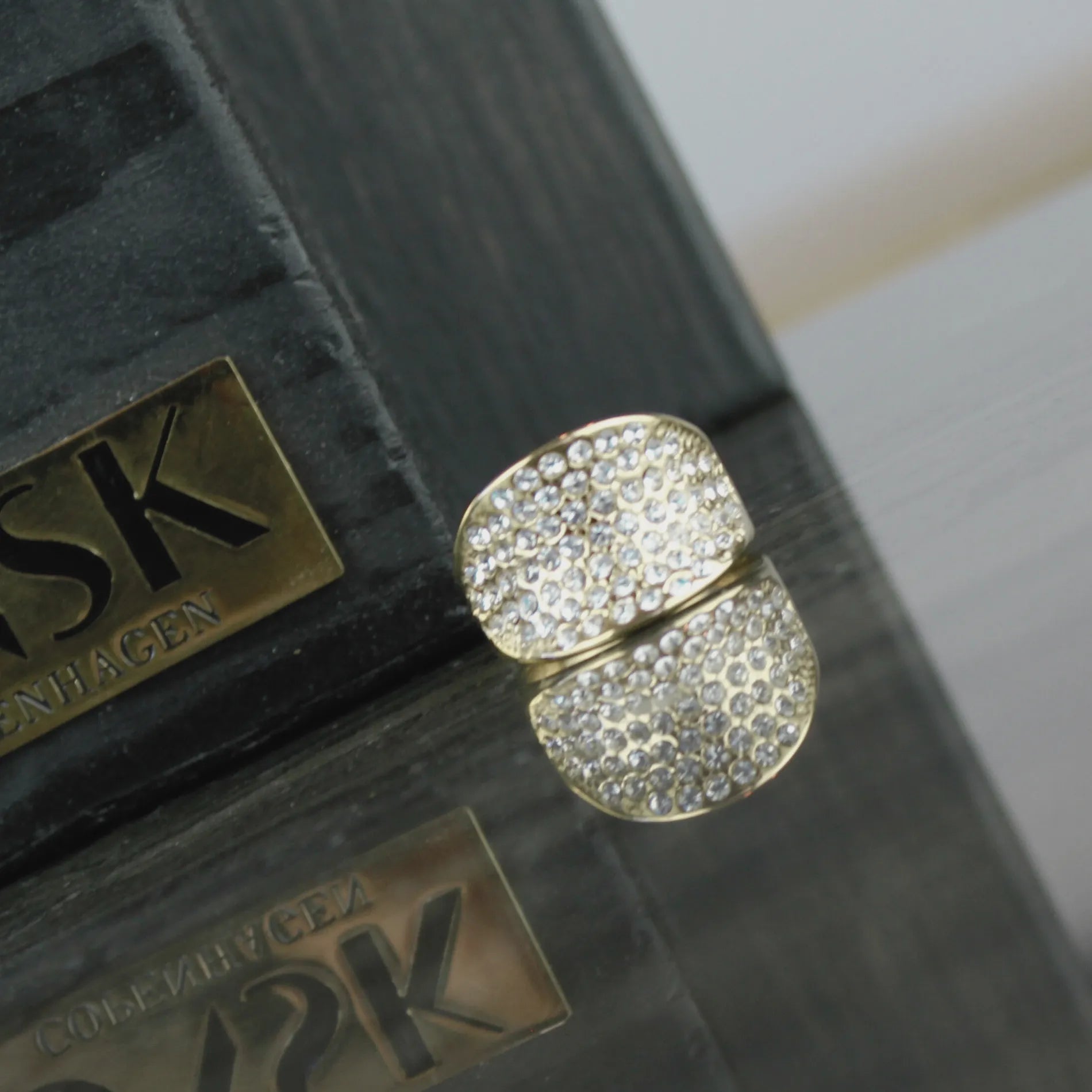 Joy Waterproof Clear Multi CZ Ring 18K Gold Plating - NordicDeals