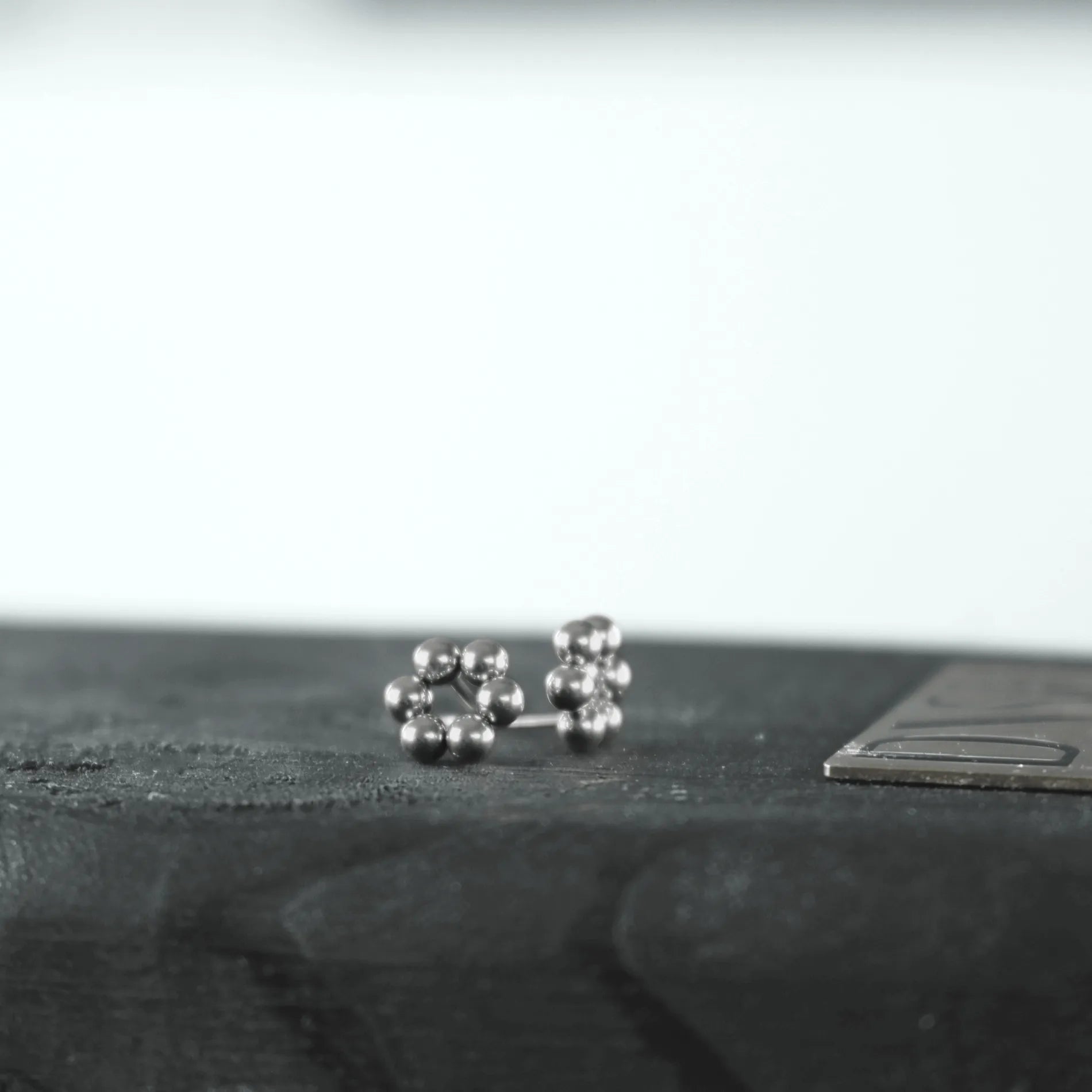 Passion Waterproof Circle Ball Earring Silver Plating - NordicDeals