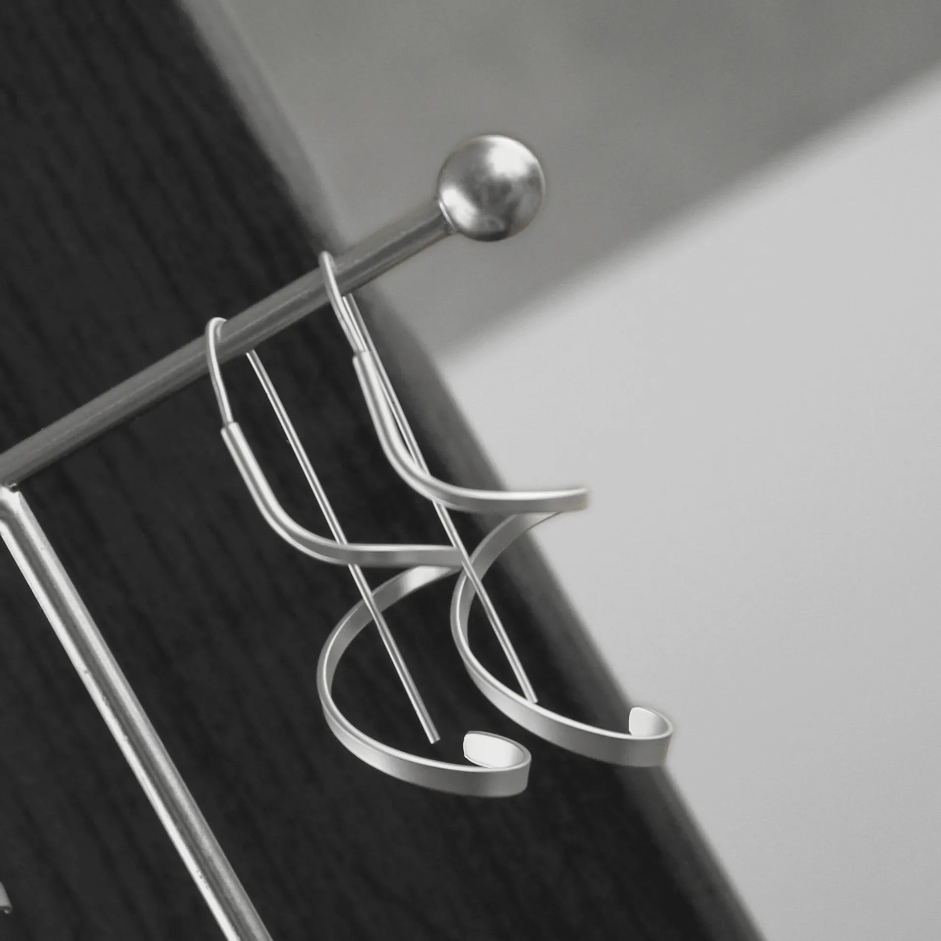 Tara Spinning Earring Silver Plating - NordicDeals