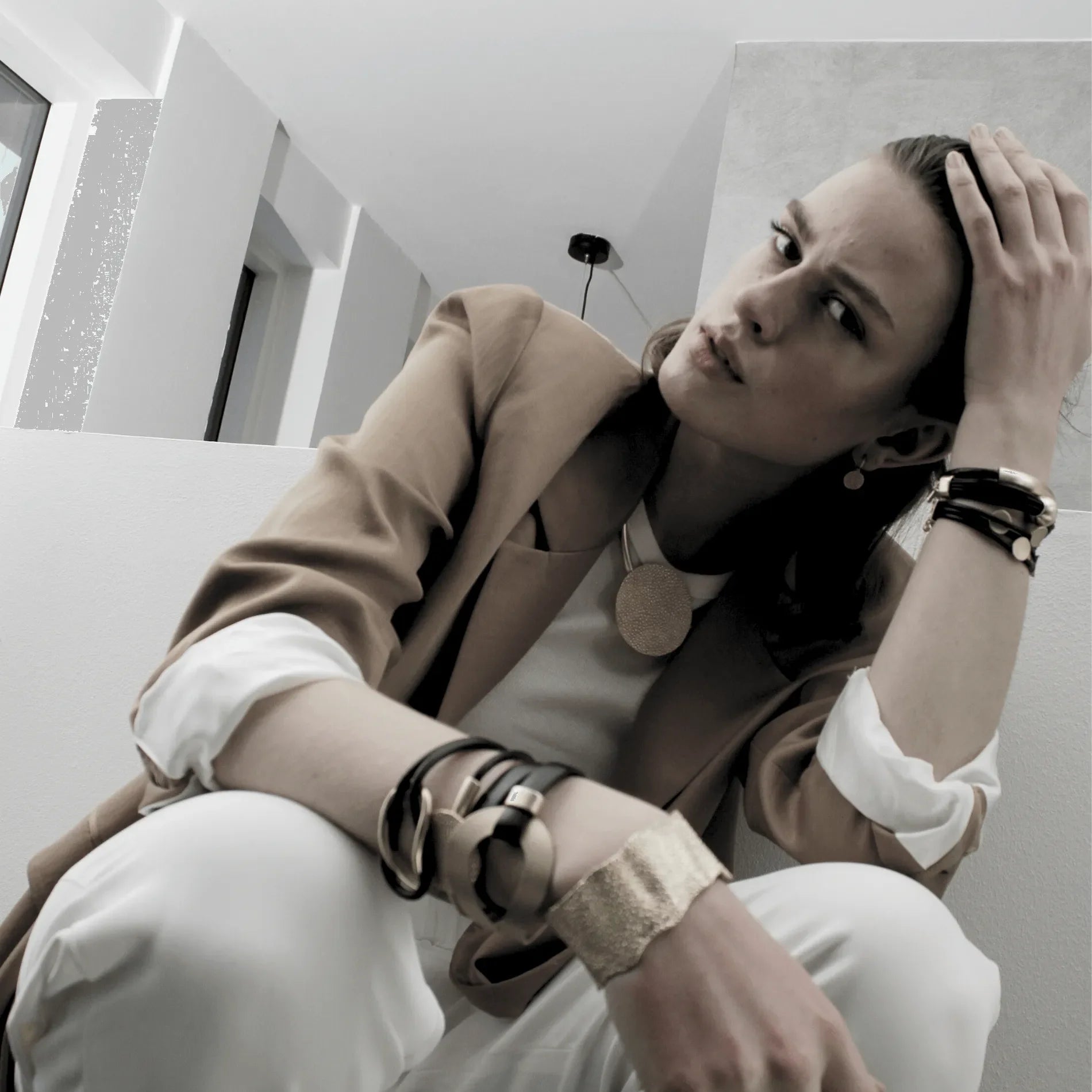 Nostalgia Diagonal Leather Bracelet Silver Plating - NordicDeals