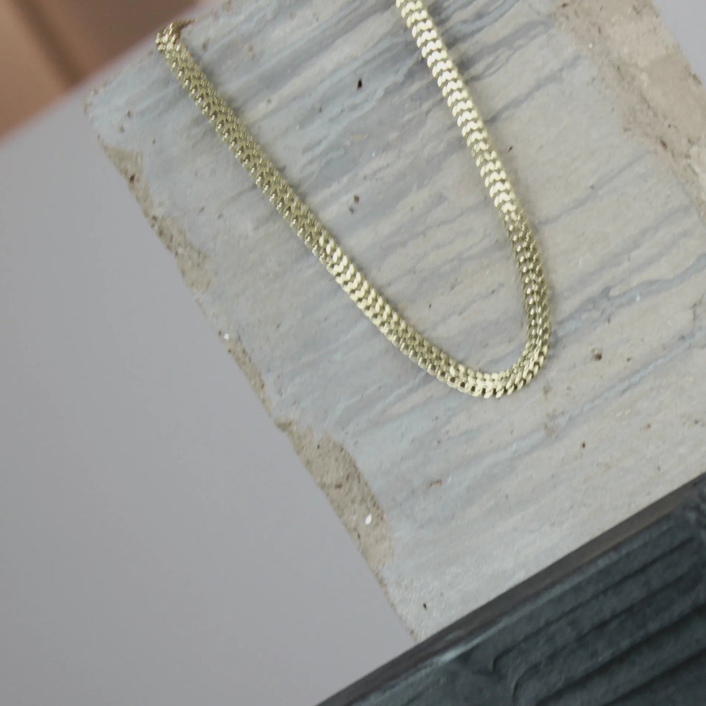Passion Waterproof Short Flat Panzer Necklace 18K Gold Plating - NordicDeals